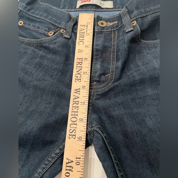 LEVI’S 511 SLIM BOYS JEANS REG SIZE 14
27” WAIST. 27” LENGTH - Picture 4 of 8